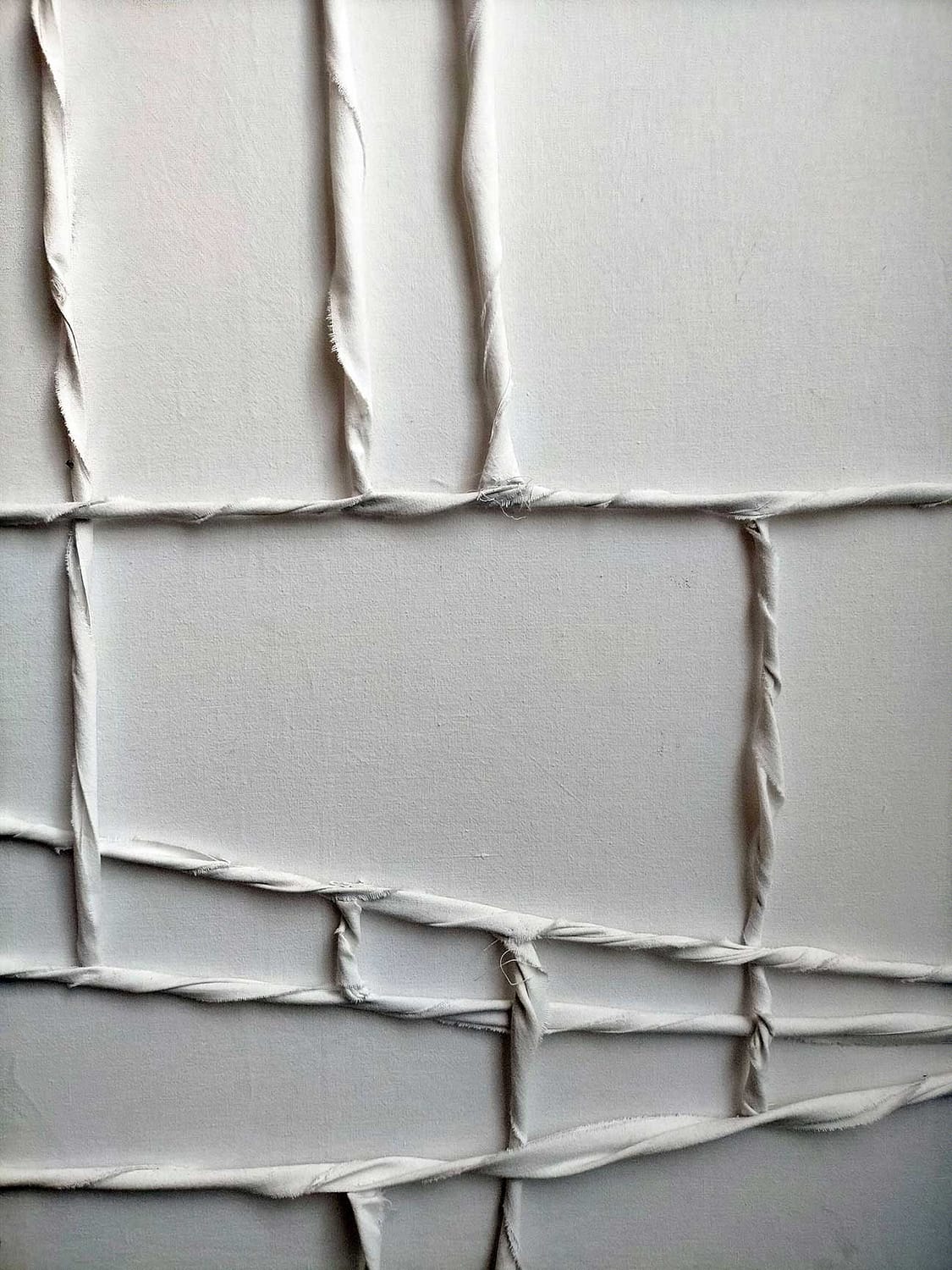 white-window-2018-Denise-Gemin-textile-art
detail01